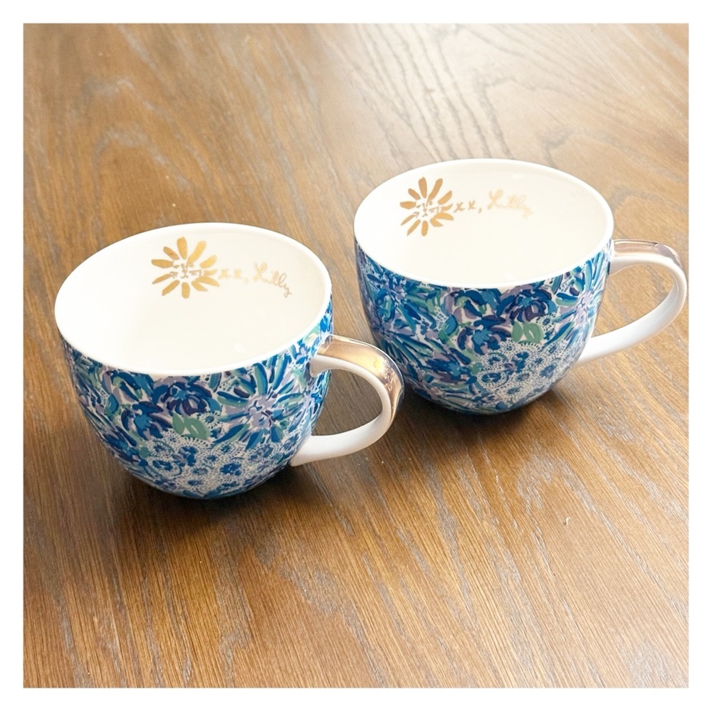 Lilly Pulitzer Ceramic Mugs set of 2- never used
